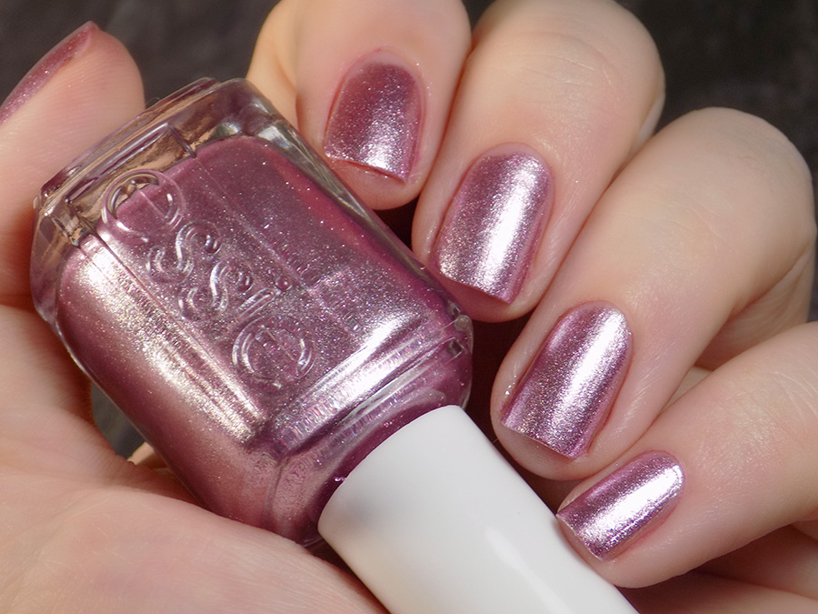 Essie Sil Vous Plait (Pink Foil) Polish Swatches and Review
